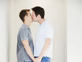 Đồng tính luyến ái do đâu?