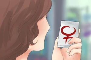Những ưu - nhược điểm của bao cao su nữ bạn cần biết
