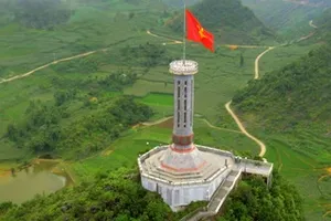 Rạng rỡ Vươn cao Việt Nam