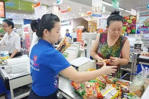 Đầu nậu khó gom hàng giảm giá mạnh tại Co.opmart ​