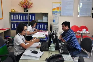 Khi nhà đèn mang dịch vụ hiện đại tới khách hàng 