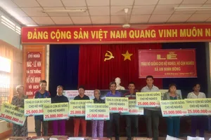 Novaland tặng 20 con bò giống tại Long An ​