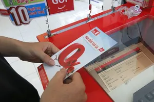 Trả góp 0% mua tivi Samsung cùng Home Credit