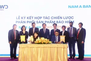 FWD ký hợp tác độc quyền 15 năm với Nam A Bank