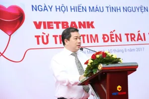 Hàng trăm nhân viên Vietbank hiến máu cứu người