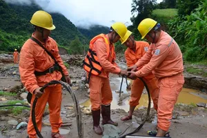 Điện lực miền Bắc sẵn sàng ứng phó bão số 10