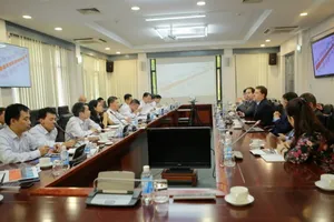 Chủ tịch EVNNPT làm việc với truyền tải điện Bỉ