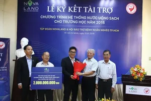 Hệ thống nước uống sạch đến trường học vùng sâu vùng xa