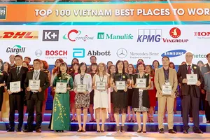 Manulife VN: Nơi làm việc tốt nhất ngành bảo hiểm 2017