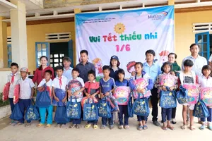 Masan: Vui tết Thiếu nhi cùng trẻ em vùng cao