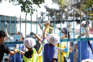 Amway Việt Nam: Một năm lại thêm một hành trình yêu thương