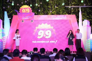 Trải nghiệm mua hàng chính hãng online tại LazMall