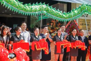 Khánh thành tòa nhà Trung tâm Kim hoàn Lộc Phúc