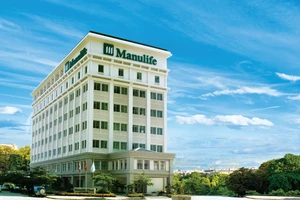 Manulife Việt Nam trả thêm 68 tỉ đồng lãi cho khách hàng