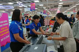 Co.opmart: 3 siêu thị mới bán hàng giá 0 đồng ​