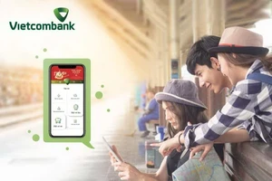 Vietcombank triển khai tính năng đặt vé tàu, xe trên VCBPAY 