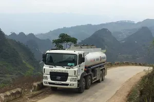 An toàn cho những chuyến xe chở xăng dầu