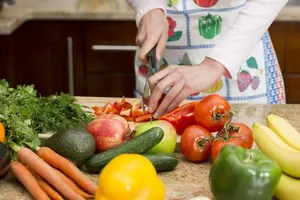 Những điều cha mẹ cần làm khi bé kén ăn