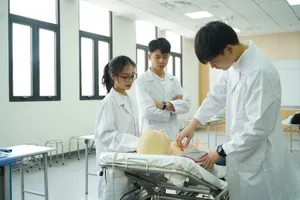 Vì sao khoa học sức khỏe là nghề quan trọng cho tương lai?