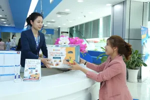 'Tiết kiệm trúng nhà - Nhận quà sức khỏe' cho cả gia đình 