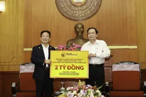 ‘Bầu Hiển’: Thêm 6 tỉ đồng ủng hộ cuộc chiến chống COVID-19