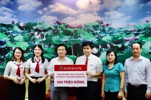 Agribank dành 3 tỉ đồng hỗ trợ miền Trung khắc phục thiên tai 