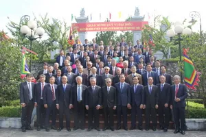 Dâng hương tại di tích khai thác than đầu tiên ở Việt Nam