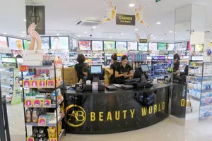 Nhận quà ‘ngầu’, mua mỹ phẩm xịn giá 7.000 đồng