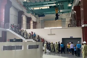 Tham quan nhà máy thủy điện Buôn Kuốp, Buôn Tua Srah