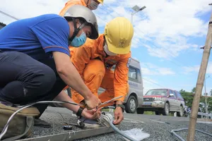 EVNSPC: Tăng cường hướng dẫn phòng tránh tai nạn điện mùa mưa bão