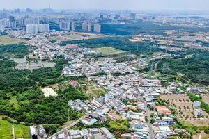 Đường Lê Văn Lương mở rộng, xây mới 4 cầu