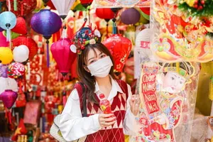 Trao gửi món quà sức khỏe mang tên “tình thân” ngày Tết với Trà Dr Thanh