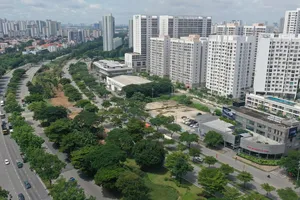 Siết tín dụng địa ốc, cơ hội nào vực dậy thị trường địa ốc nửa cuối năm?