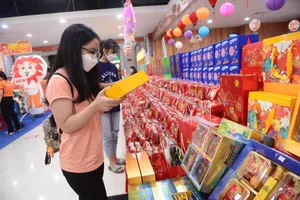 Rộn ràng Tiệc trăng vàng mùa Trung thu 2022