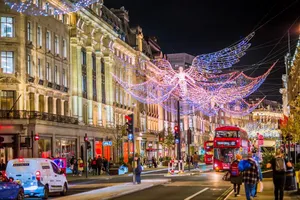 Paradise Walk: Thiên đường không ngủ thắp sáng điểm đến phồn hoa