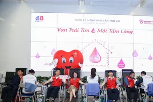 EVN phát động Tuần lễ hồng ‘Vạn trái tim - Một tấm lòng’