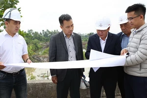 Chủ tịch EVNNPT yêu cầu ưu tiên nguồn lực thi công Dự án đường dây 500kV mạch 3