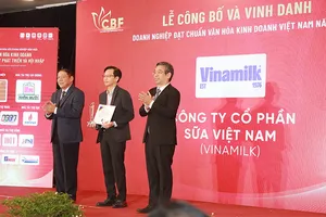 Vinamilk được vinh danh 'Doanh nghiệp đạt chuẩn văn hóa kinh doanh Việt Nam'