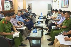 Lắp nhiều camera theo dõi cò vé tàu chợ đen