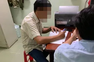 Công an mời những người bảo kê xây nhà trái phép lên làm việc 