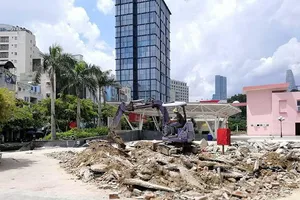 Xử lý các trường hợp lấn chiếm mặt bằng công viên 