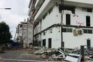 Cưỡng chế tháo dỡ chung cư mini gắn mác nhà riêng lẻ