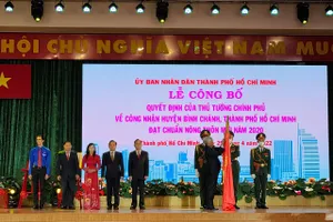 Huyện Bình Chánh đạt chuẩn nông thôn mới và được trao tặng huân chương lao động hạng 3