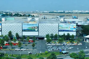 Phát triển kinh tế đêm, phố hàng miễn thuế quanh sân bay Tân Sơn Nhất