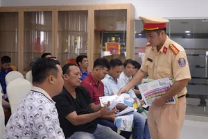 Nhiều vụ tai nạn giao thông liên quan đến ‘điểm mù’ của xe tải trọng lớn