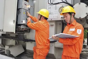 Chính phủ ban hành biểu giá điện mới, điện sinh hoạt giảm còn 5 bậc