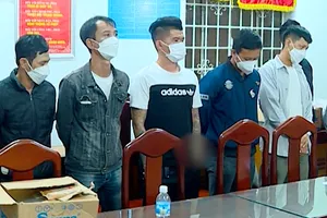 Băng nhóm cho vay nặng lãi tại TP.Nha Trang bị bắt giữ. Ảnh: CTV