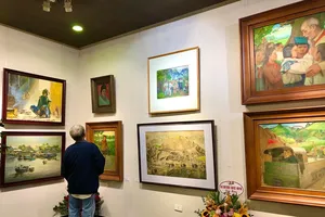 Những đôi mắt tìm đẹp của 3 cha con họa sĩ