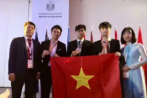 3 học sinh Việt Nam giành huy chương tại Olympic Sinh học quốc tế 2023