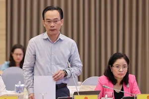 Thứ trưởng Bộ GD&ĐT: Không tăng học phí giúp người dân giảm gánh nặng